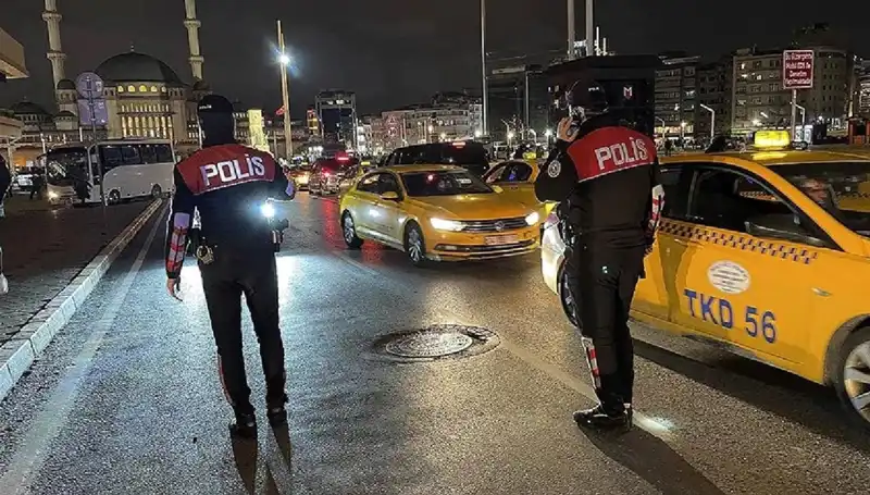 İstanbul'da Huzur Operasyonu: Bir Gecede 873 Gözaltı Gerçekleşti