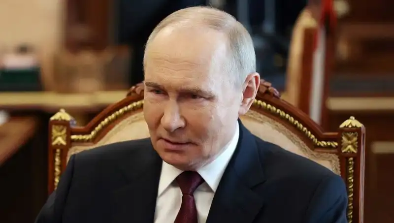 Putin'in İran ile Yeni Stratejik Ortaklık Anlaşması: Dünya Siyasi Dengeleri Nereye Gidiyor?