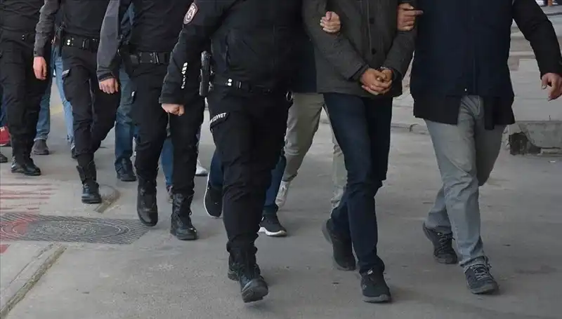 Türkiye'de DAEŞ Operasyonu: 7 İlde 27 Gözaltı Kararı Alındı