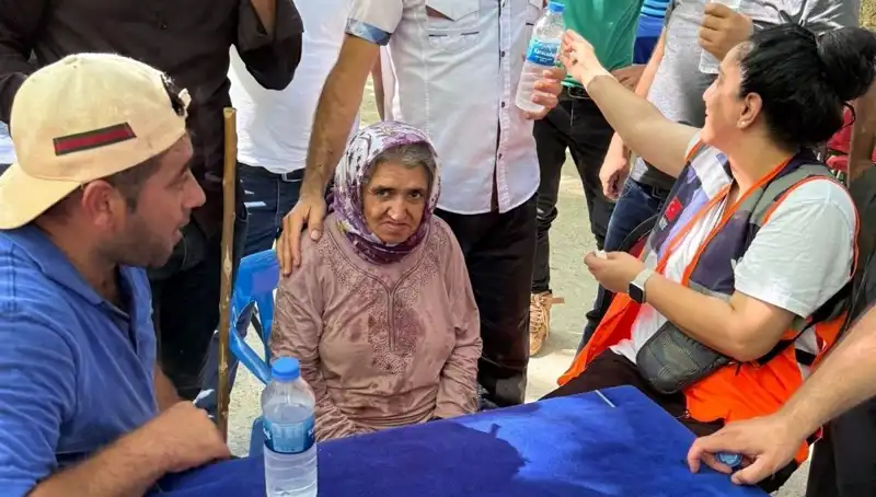 3 Gün Kaybolan Kadın Piknikçiler Sayesinde Hayata Döndü