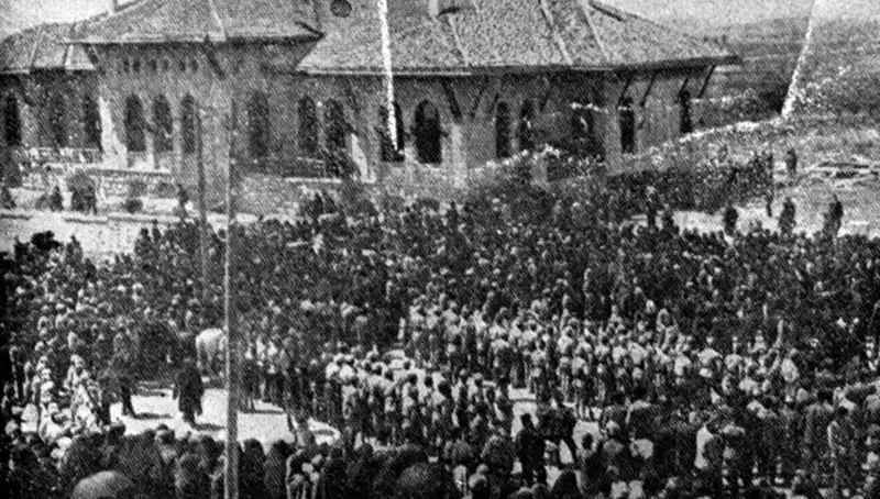TBMM 105 Yaşında: Geçmişten Günümüze Türkiye'nin Siyasi Dönüşümü