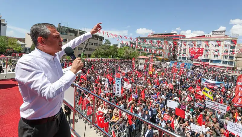 Özgür Özel: Silah Bırakma Çağrısına Tam Destek Veriyoruz