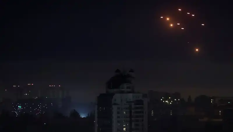 Rusya'nın Kiev'e Yönelik Hava Saldırısı: Sumi'de Tahliye Emri Verildi