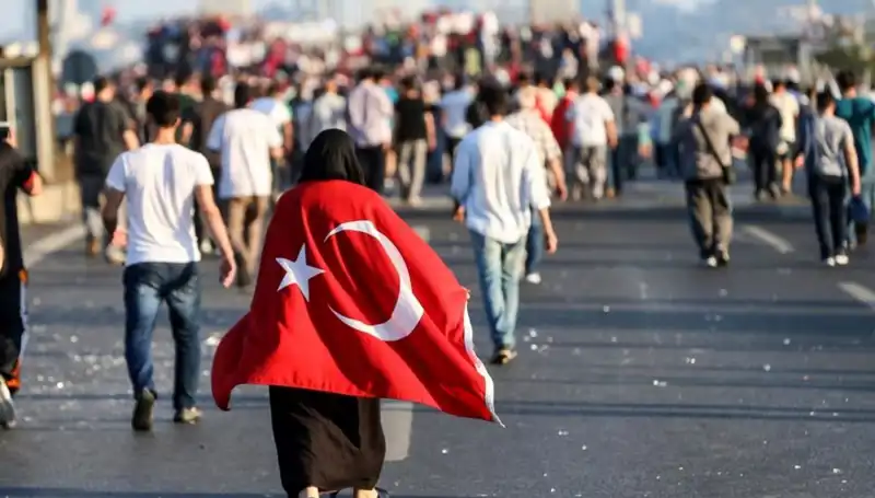 15 Temmuz Anma Törenlerinde Kabine Üyelerinden Duygusal Mesajlar