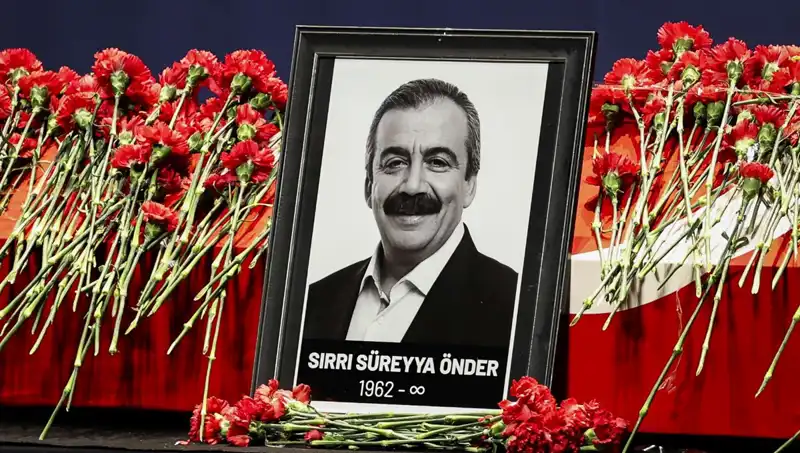 Meclis'te Sırrı Süreyya Önder Anması: Hatıralar ve Sesler Buluşuyor