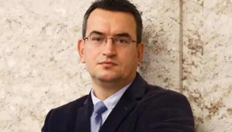 Metin Gürcan: DEVA Partisi’nin Kurucu Üyesinin İncitici Ama İlham Verici Hikayesi