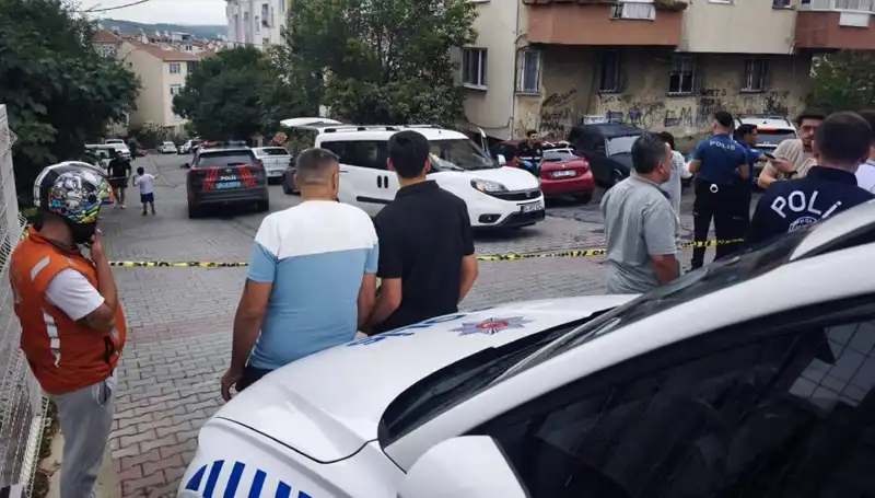 İstanbul'da Silahlı Saldırı: Bir Kişi Hayatını Kaybetti, Olay Yerinde Gerilim Sürüyor
