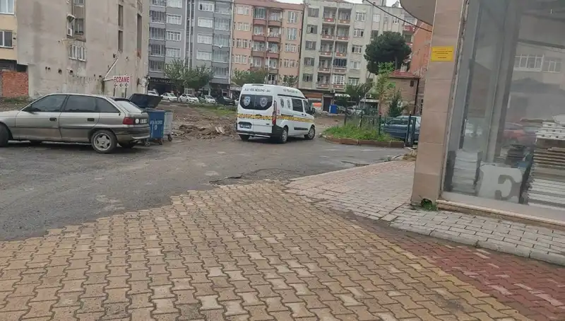 Dördüncü Kattan Düşen Kadının Hayati Tehlikesi Devam Ediyor
