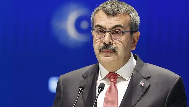 Bayramda Öğretmenlere Uzaktan Eğitim: Bakan Tekin’den Önemli Açıklama