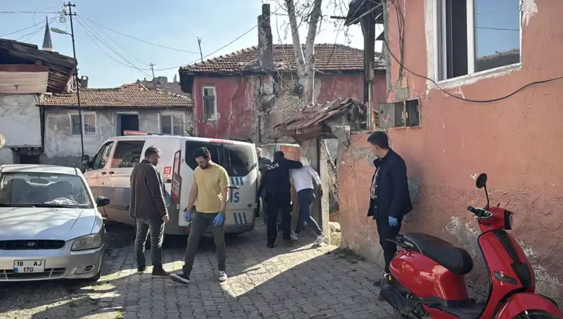 Çankırı'da Uyuşturucu Operasyonu: 6 Şüpheli Yakalandı, İlçeyi Sarsacak Detaylar Açıklandı