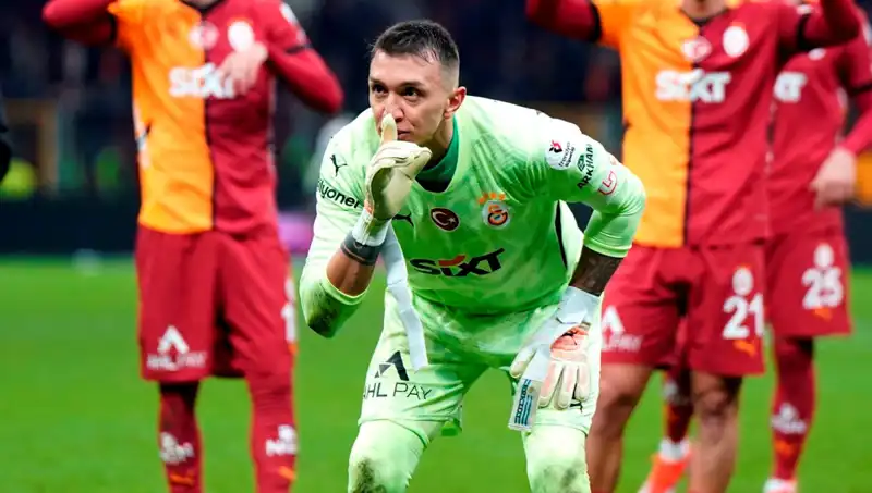 Muslera'nın Yerine Geçmeye Hazırlanan Kalecinin İsmi Belli Oldu!