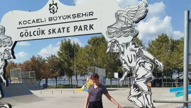 Kocaeli'de Genç Kaykaycıya Anlamlı Sürpriz: Parka İsmi Verildi!