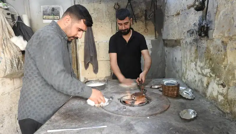 Usta Çırak İlişkisi Tehlikede: Geleneksel Meslekler Yok Olmanın Eşiğinde
