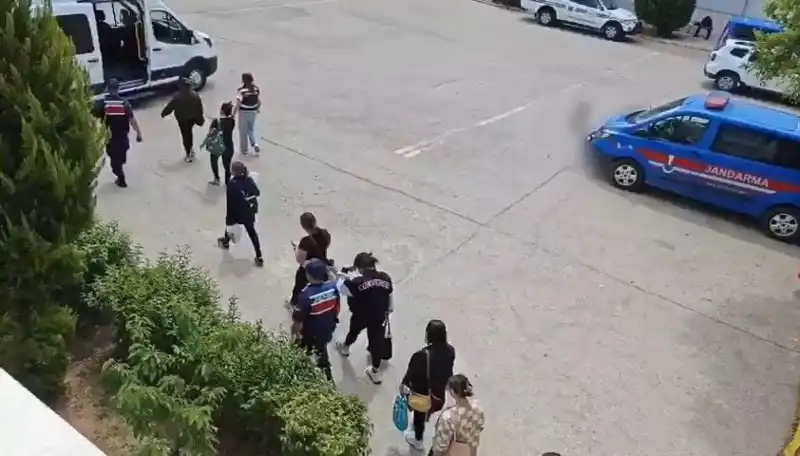 Taylandlı Kadınlara Çalışma İzni Vaadiyle Fuhuş: Skandallar Gündemi Sarıyor