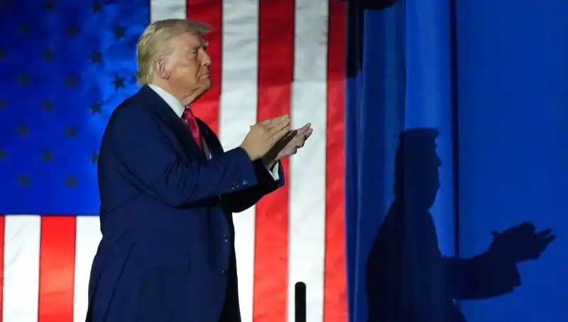 Trump, 100 Günde 100 Yılın En Köklü Değişimini Gerçekleştirdi Açıklamasıyla Dikkat Çekti!