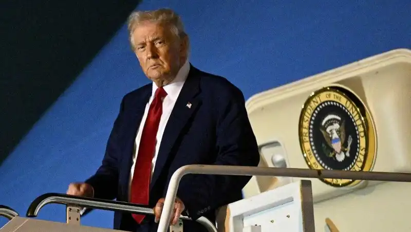 Trump, Lahey'deki NATO Zirvesi’nde Dünyayı Şaşırtacak Açıklamalar Yapabilir!