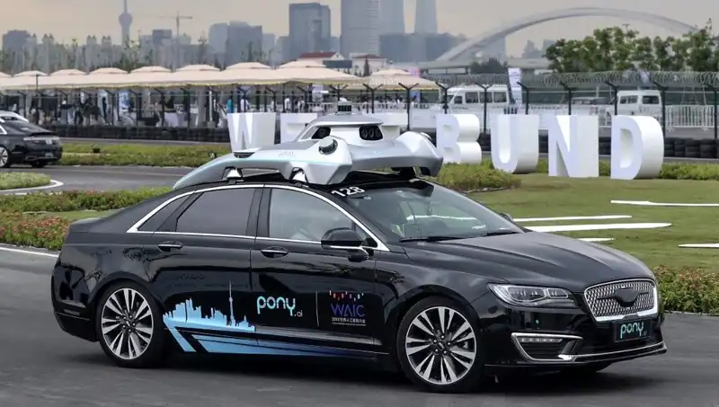 Şangay'da Robotaksi Dönemi Başlıyor: Pony AI İzni Aldı!