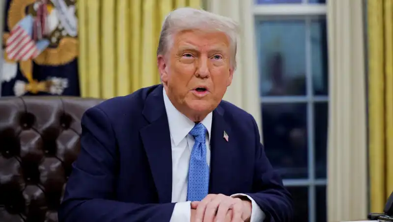 Trump'tan Sert Uyarı: İran'dan Petrol Alan Ülkelere Yaptırım Kapıda!