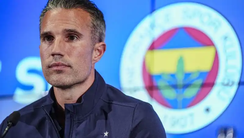 Robin van Persie, Fenerbahçe'nin Tur Şansını Yüzdeyle Açıkladı